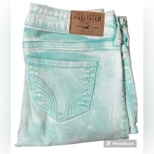 Hollister Co Skinny Rare Green Jeans Size 24/31 NWOT